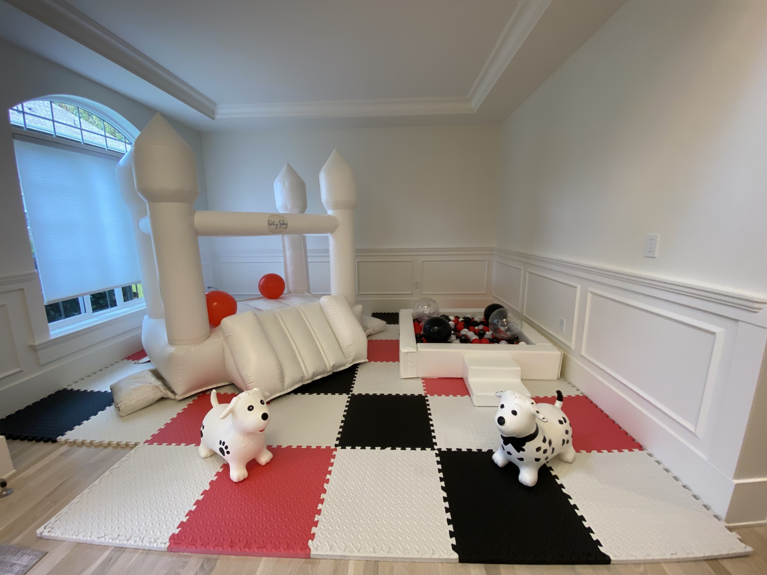 THE PERFECT LITTLE PARTY PACKAGE