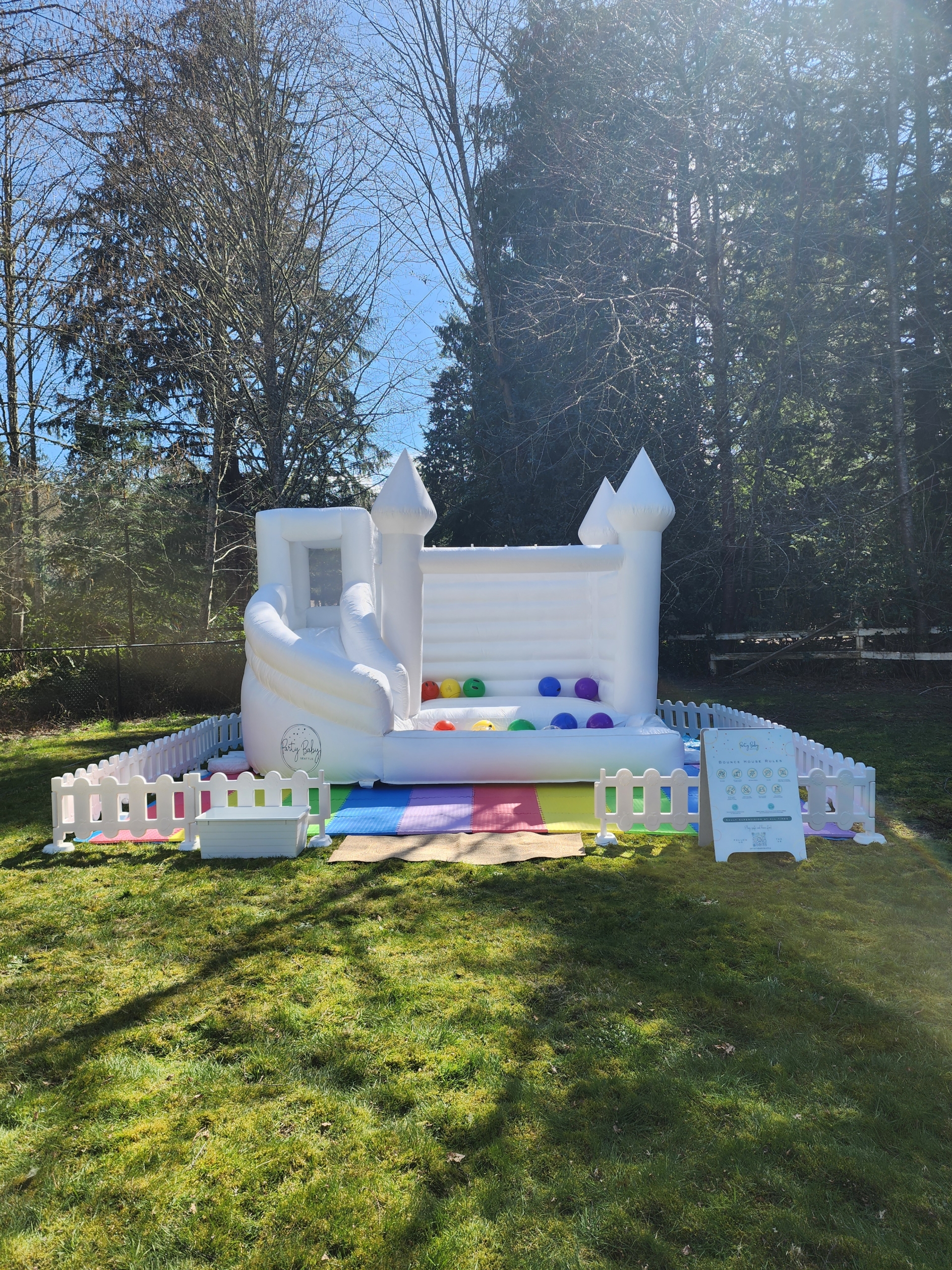 THE WHITE PALACE