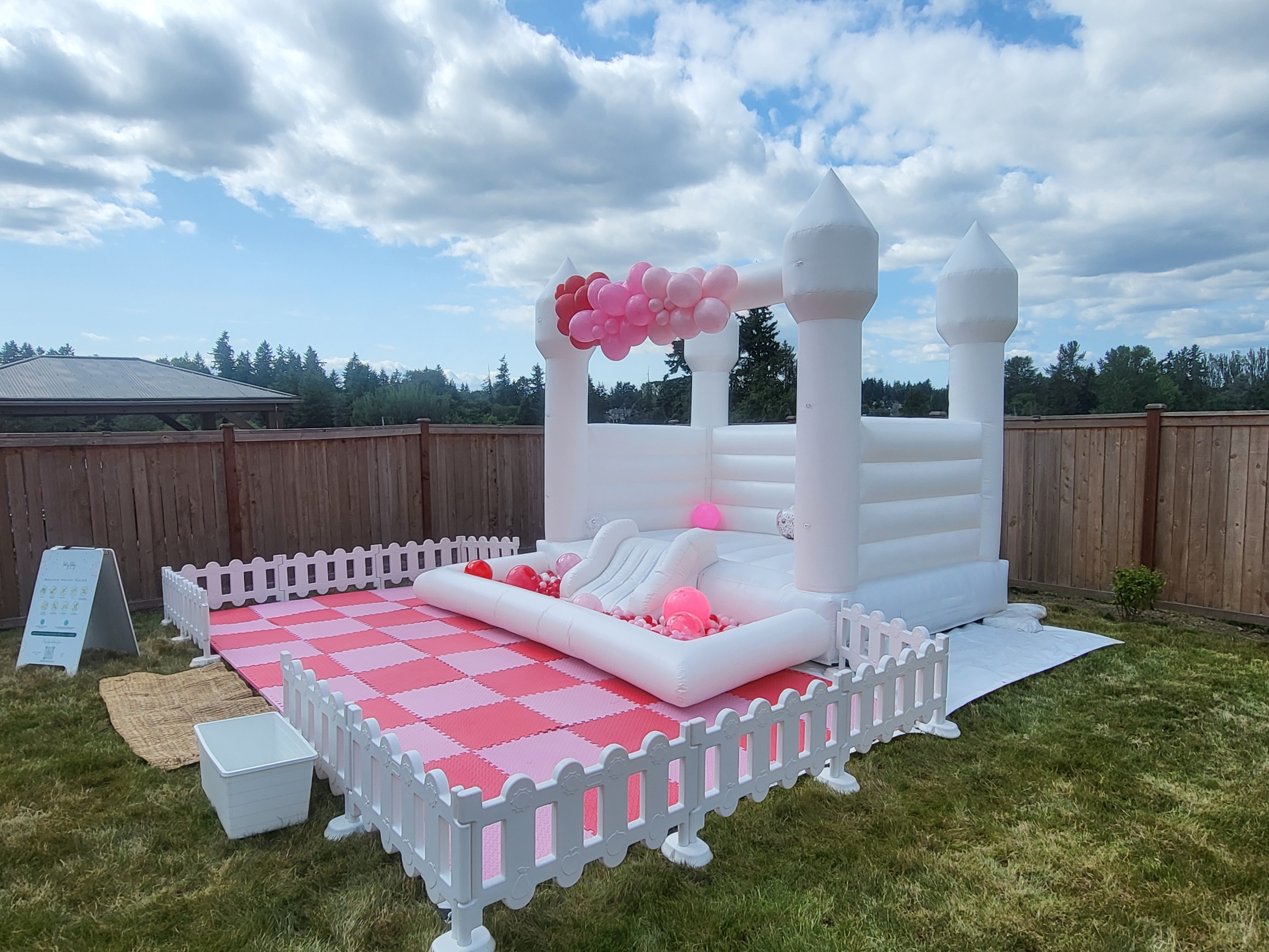 THE WHITE CASTLE