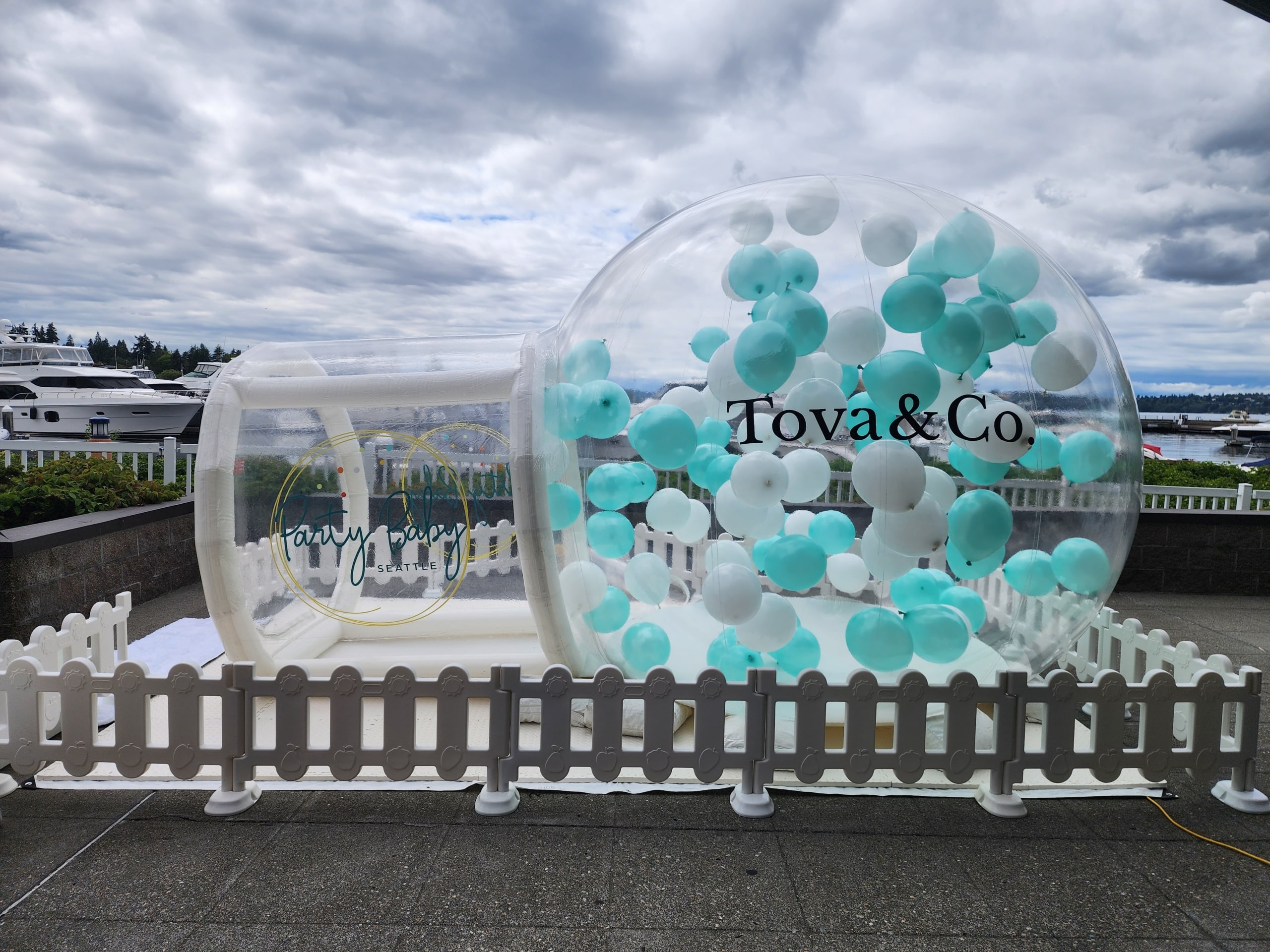 THE MINI BUBBLE