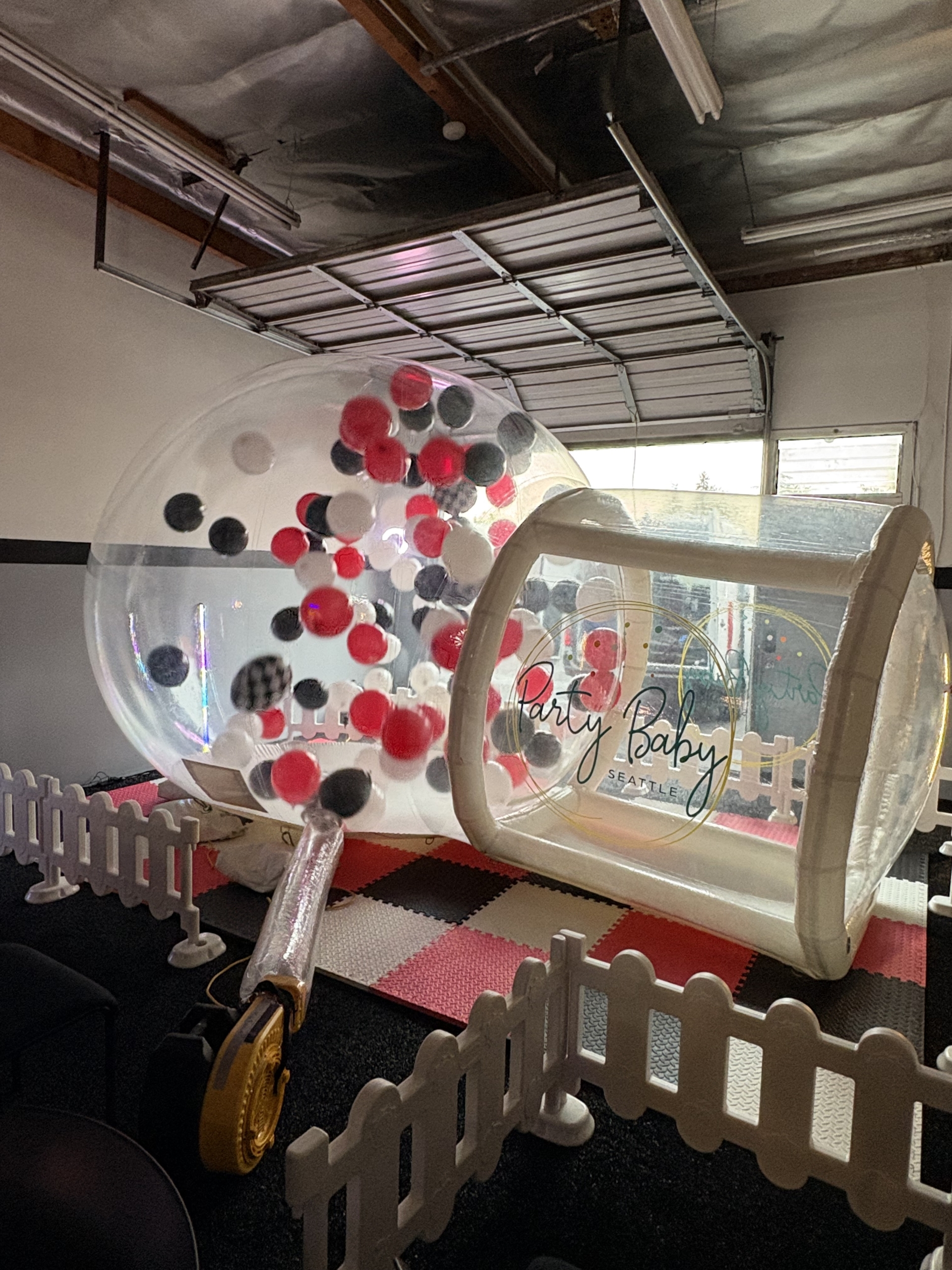 THE MINI BUBBLE