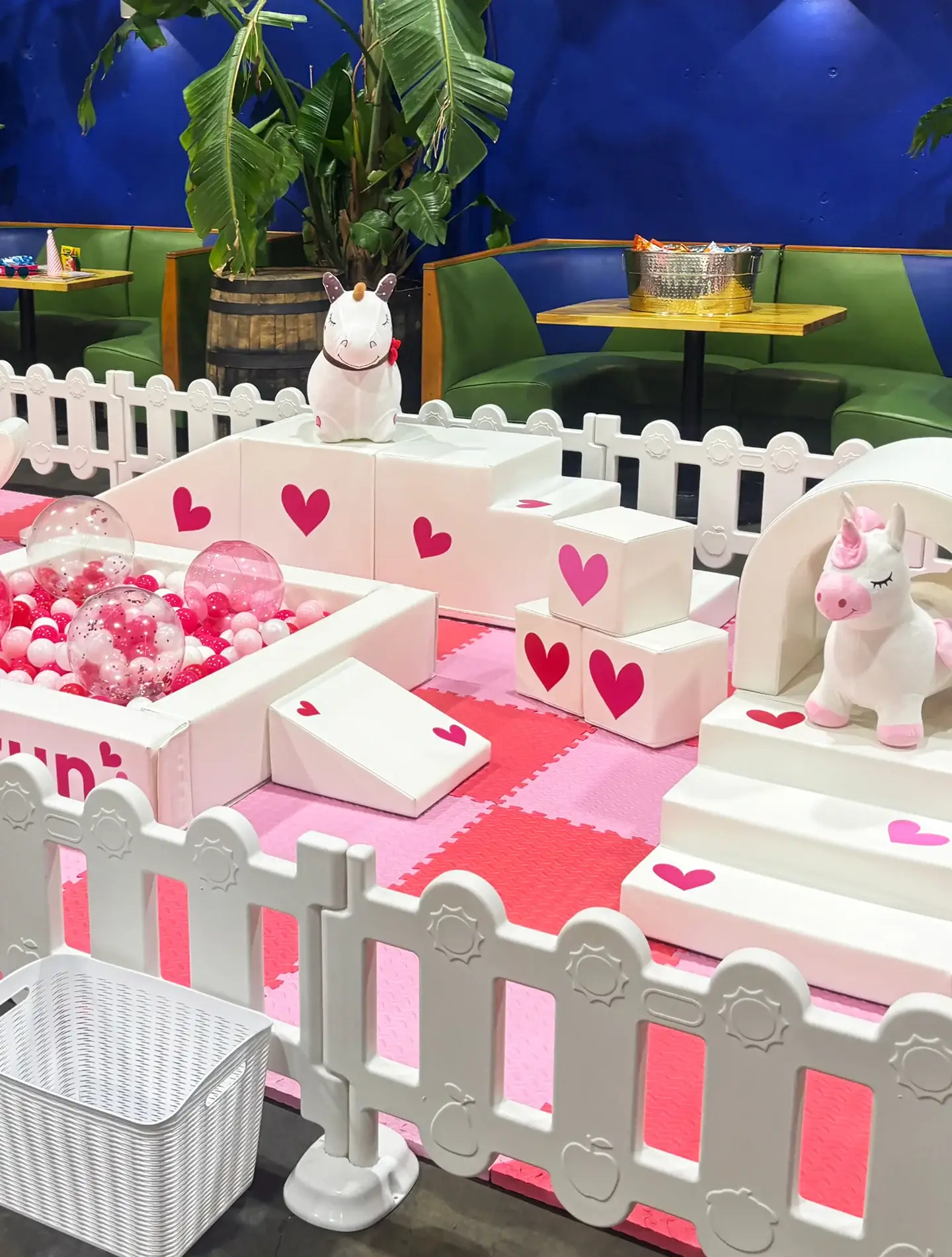 Booking-promo-mob (1)